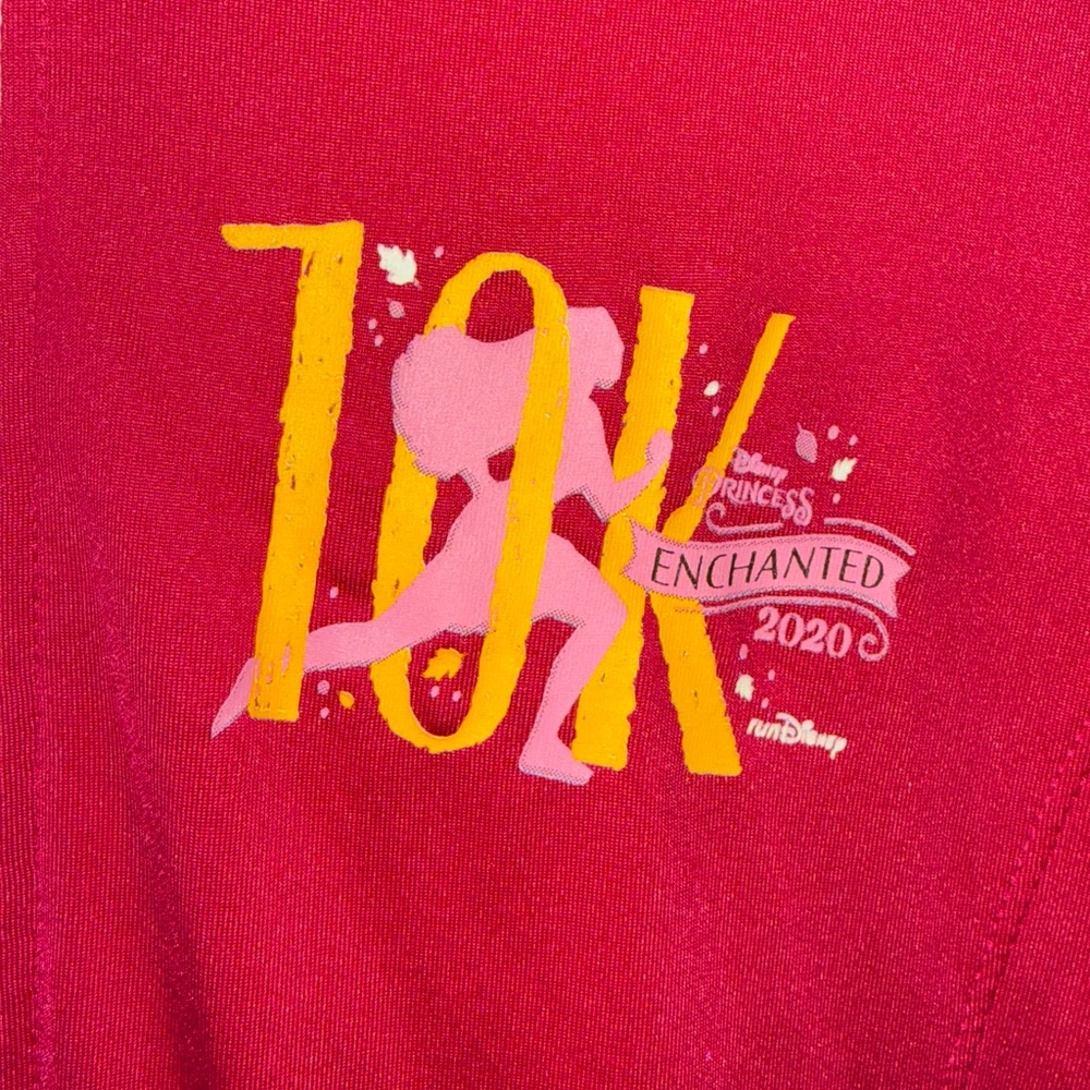 Disney runDisney Princess Enchanted 10K 2020 Hoodie Medium Pink Pocahontas Zip - Picture 3 of 8